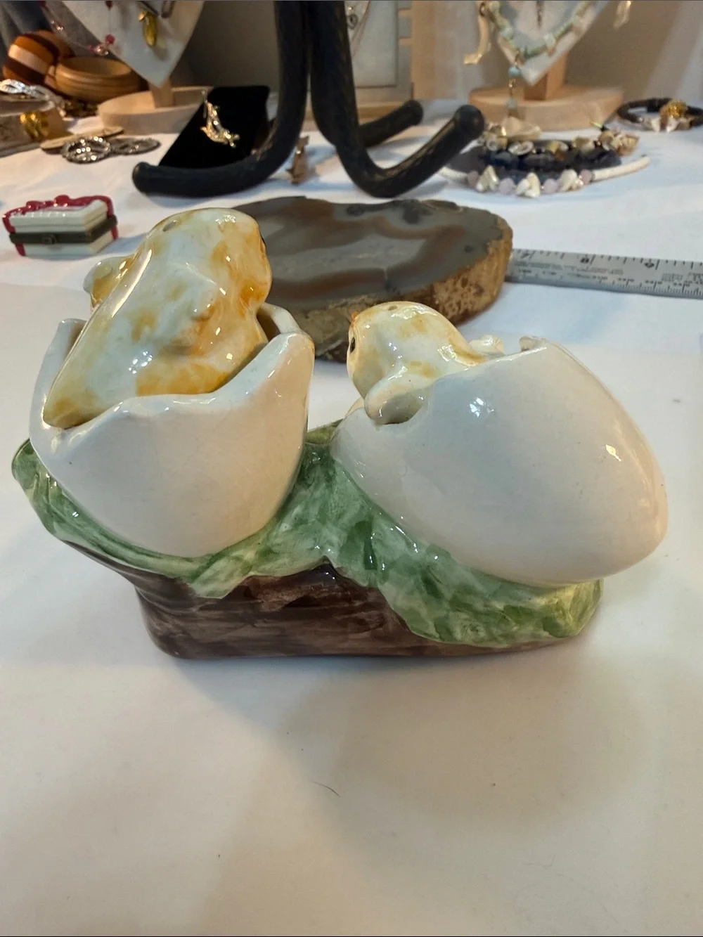 American Vintage charming ceramic